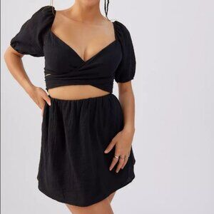 Urban Renewal Remnants Gauze Cutout Wrap Dress Size Medium